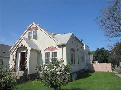 2226 University Ave NE - 1