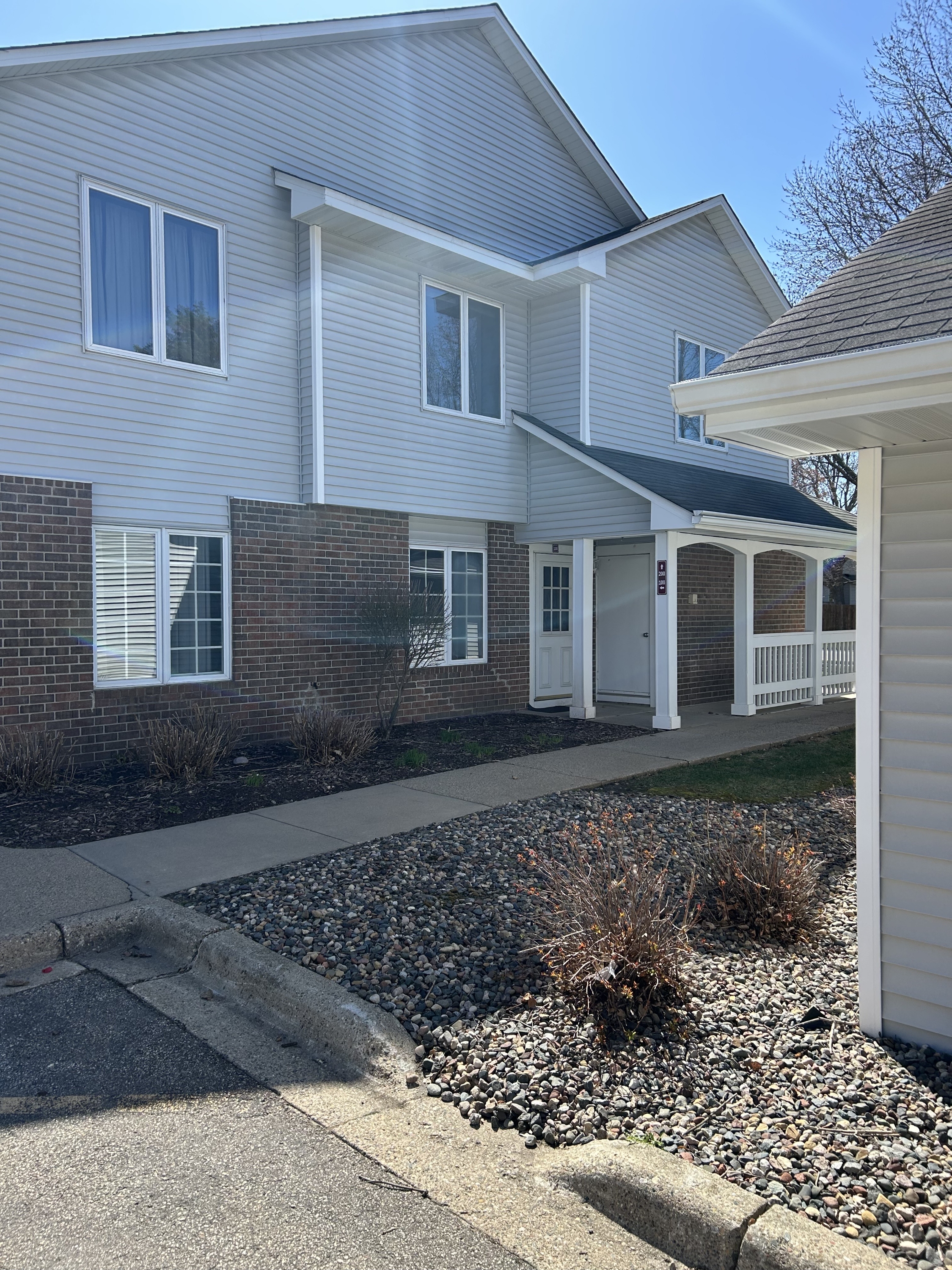 3590 Blue Jay Way