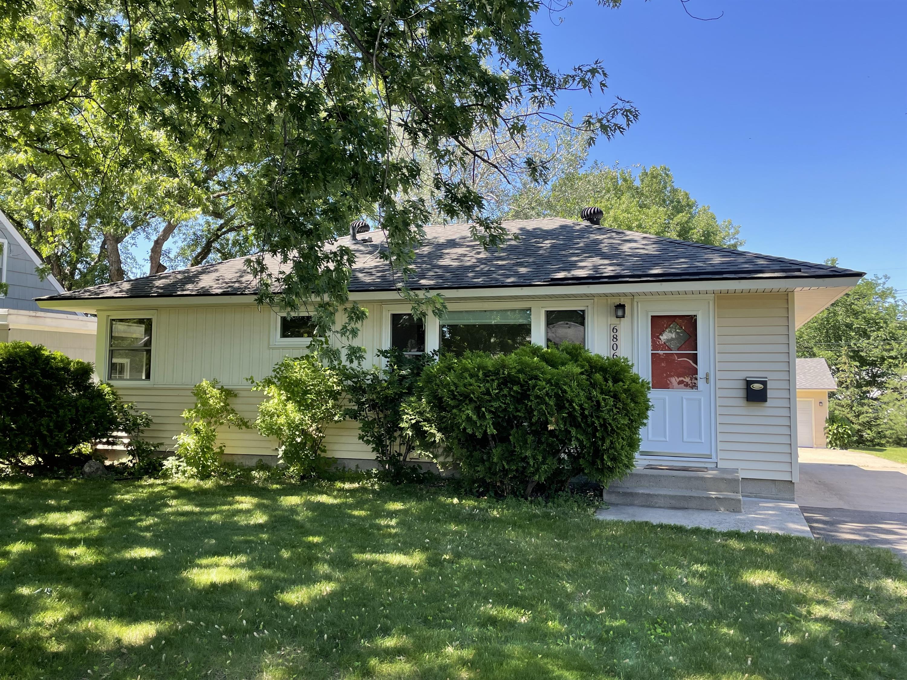 6806 West 24th Street