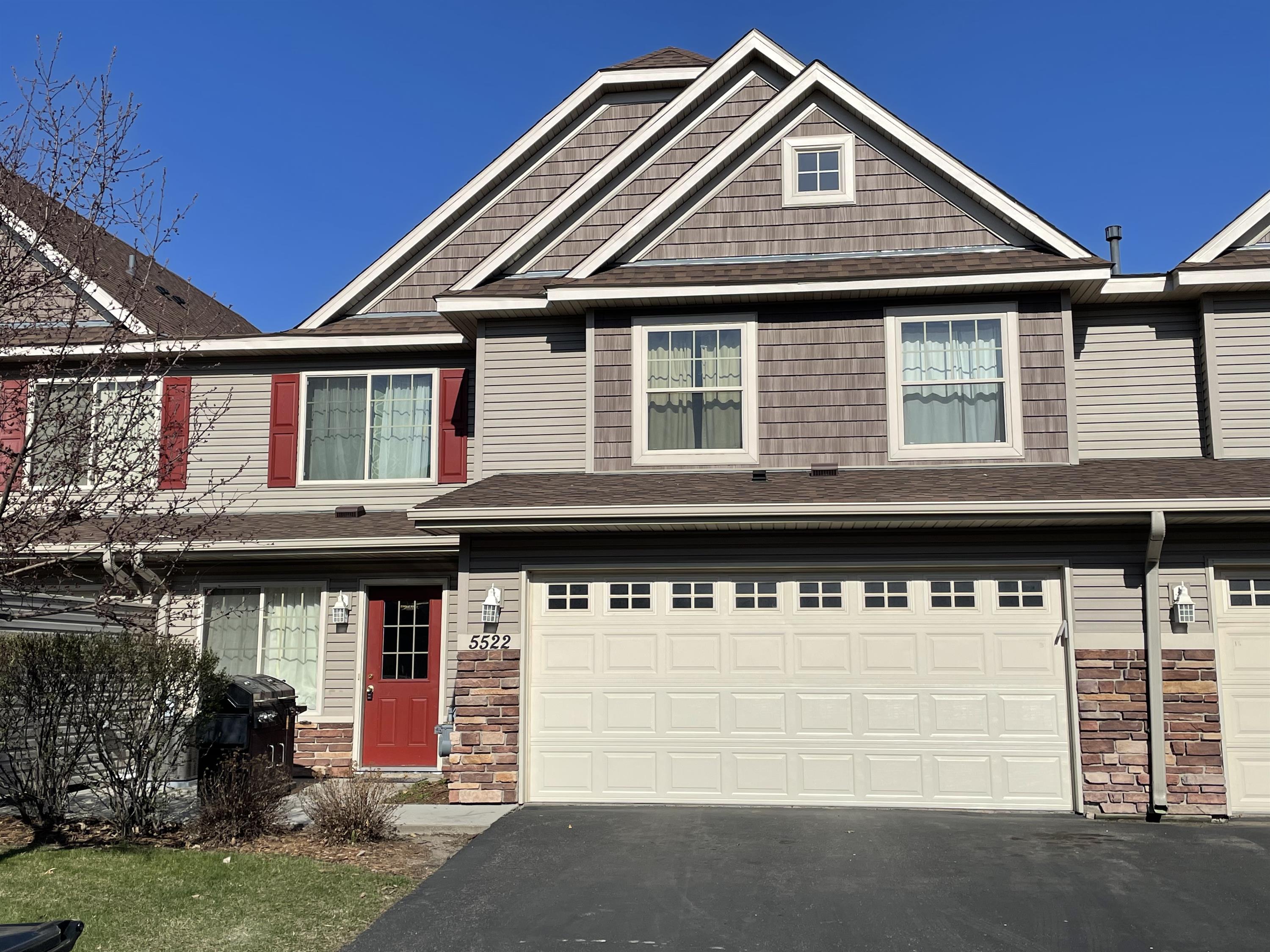 5522 100th Lane North