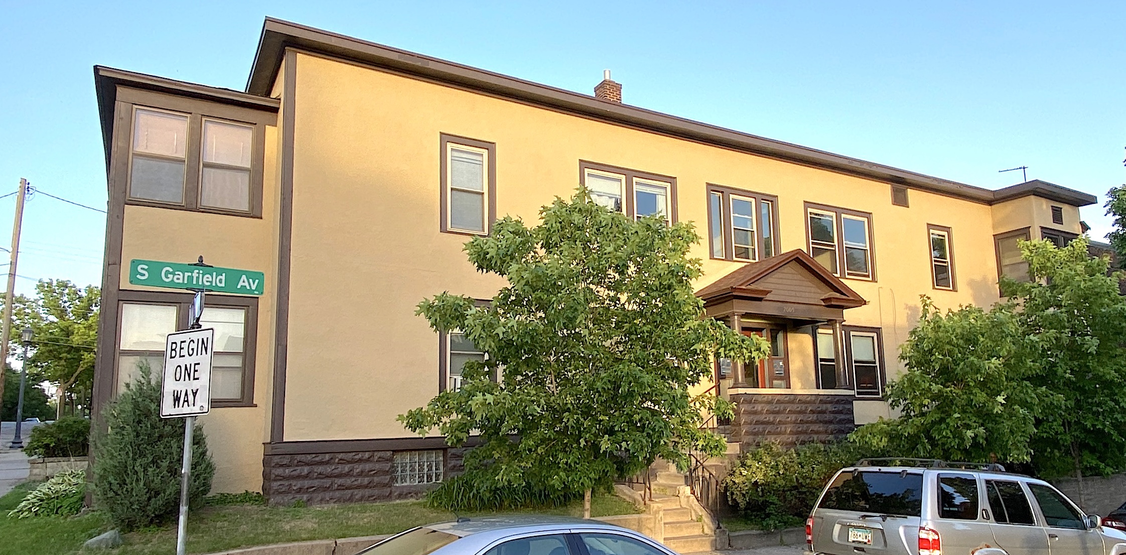 2005 Garfield Ave S. - Unit 3