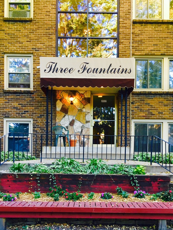 3522 Harriet Ave - Unit 305